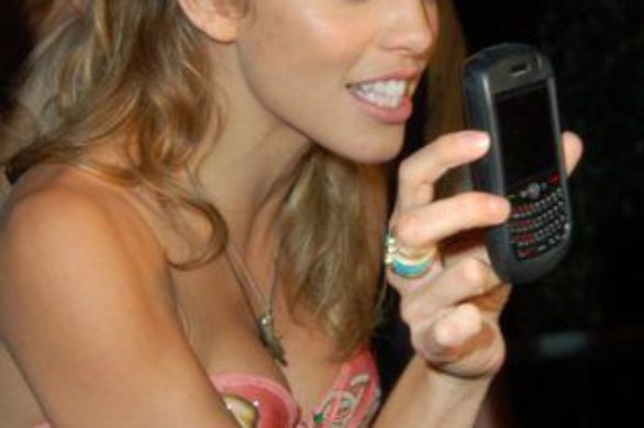 AnnaLynne McCord lubi chwalić się figurą