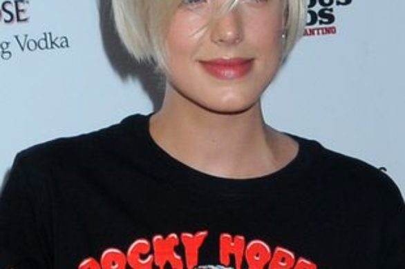 Agyness Deyn postawiła na harmonię