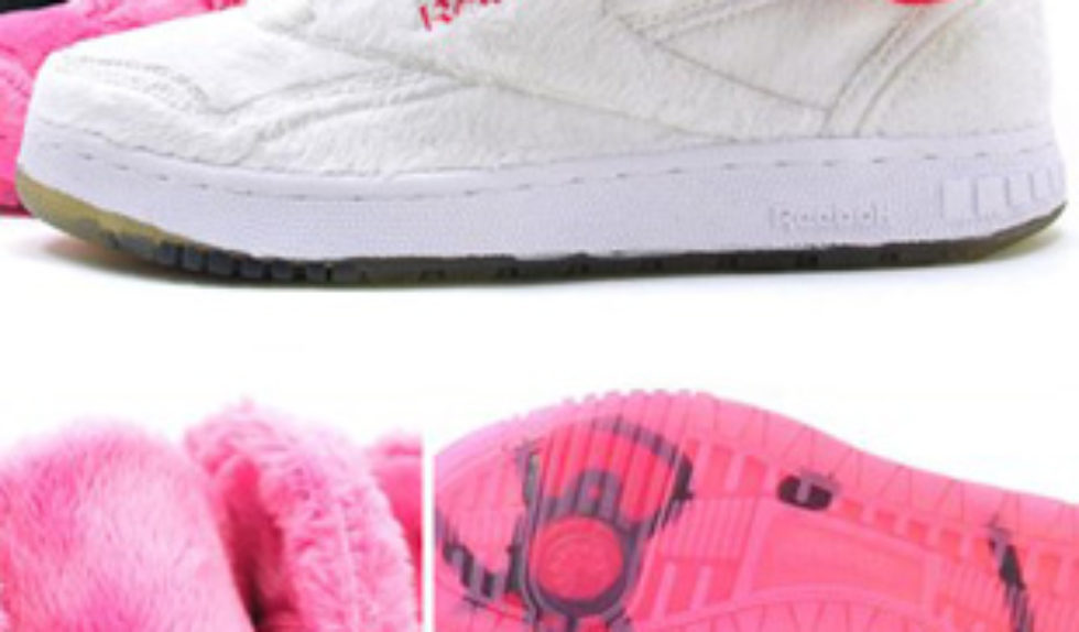 Pluszowe Reeboki z Hello Kitty Pluszowe Reeboki z Hello Kitty