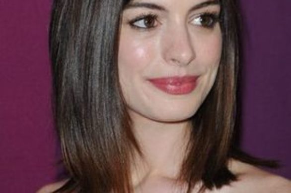Musztardowa Anne Hathaway