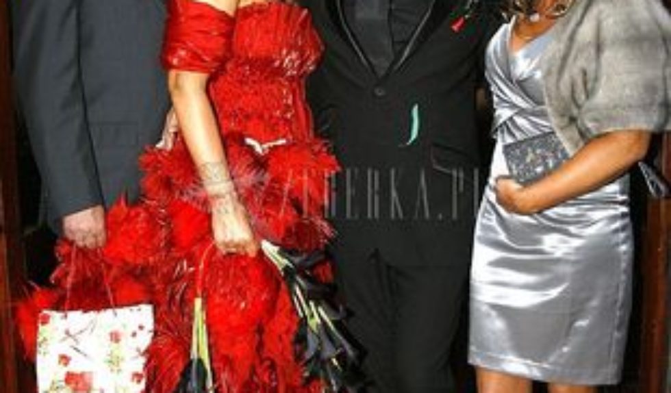 Iwona Pavlovic w czerwieni do ślubu