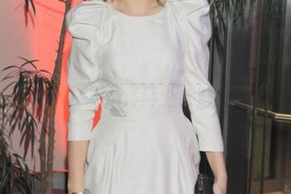 Marta Żmuda-Trzebiatowska w bieli