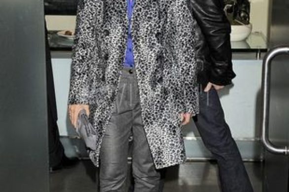 Cętkowany płaszczyk Joanny Brodzik