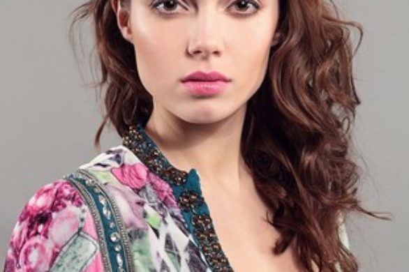 Paulina Papierska w kampanii Custo Barcelona