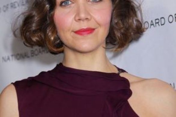 Maggie Gyllenhaal w Lanvin