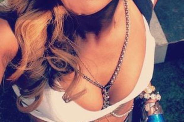 Ile Rihanna potrafi wydać na daszek? (FOTO)