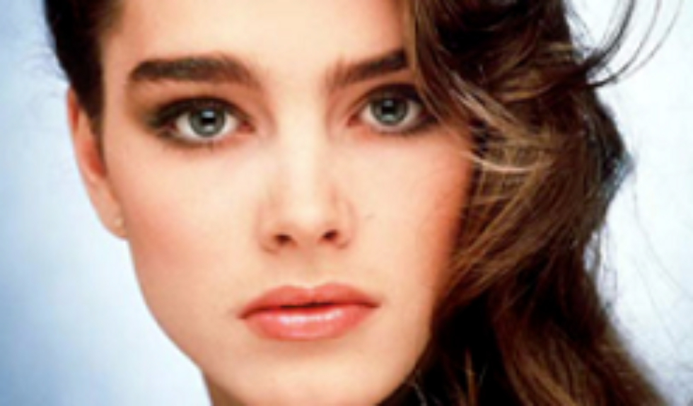 American Apparel kontroluje brwi pracowników