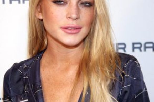 Lindsay Lohan opróżnia szafę