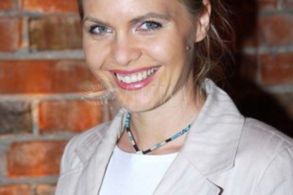 Magda Stużyńska wieczorowo