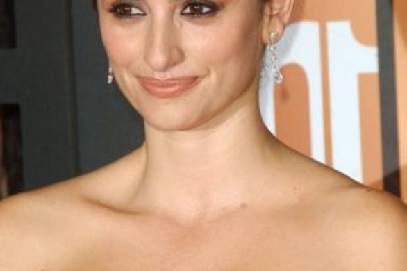 Penelope Cruz w granacie