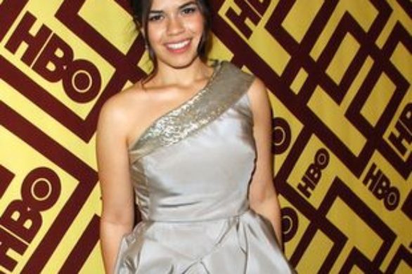 America Ferrera w sukni Oscara de la Renty