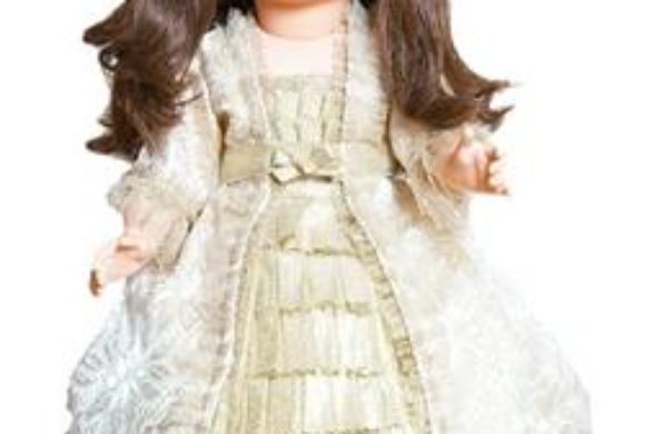 Kto zaprojektował tę laleczkę?