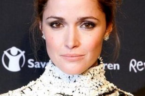 Rose Byrne w Valentino