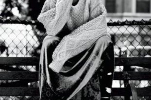 Agyness Deyn w stylu lat 90.