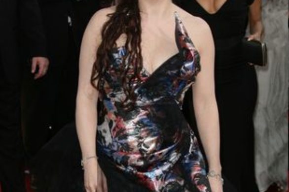 Helena Bonham-Carter założyła dwa różne buty (FOTO)