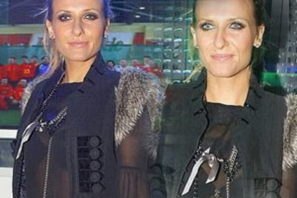 Markowska w kamizelce z futerkiem