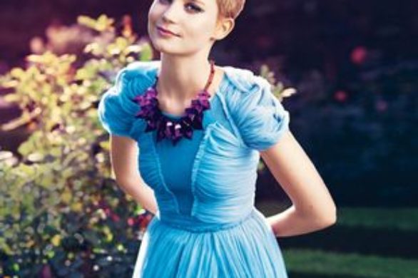 Mia Wasikowska i jej bajkowa sesja w Teen Vogue