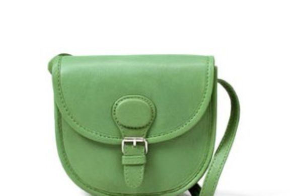 Doda z zieloną torebką Zary (FOTO)