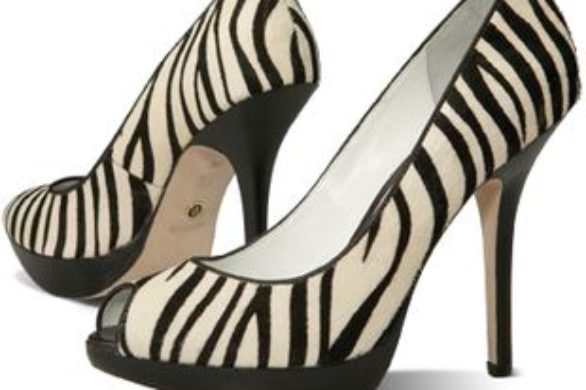 Peep-toes w zeberkę