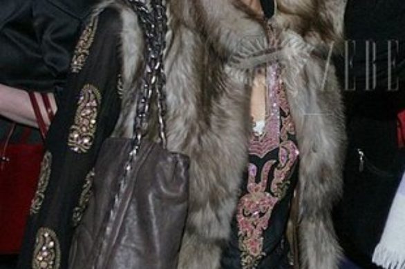 Paulina Tomborowska w futrzanej kamizelce