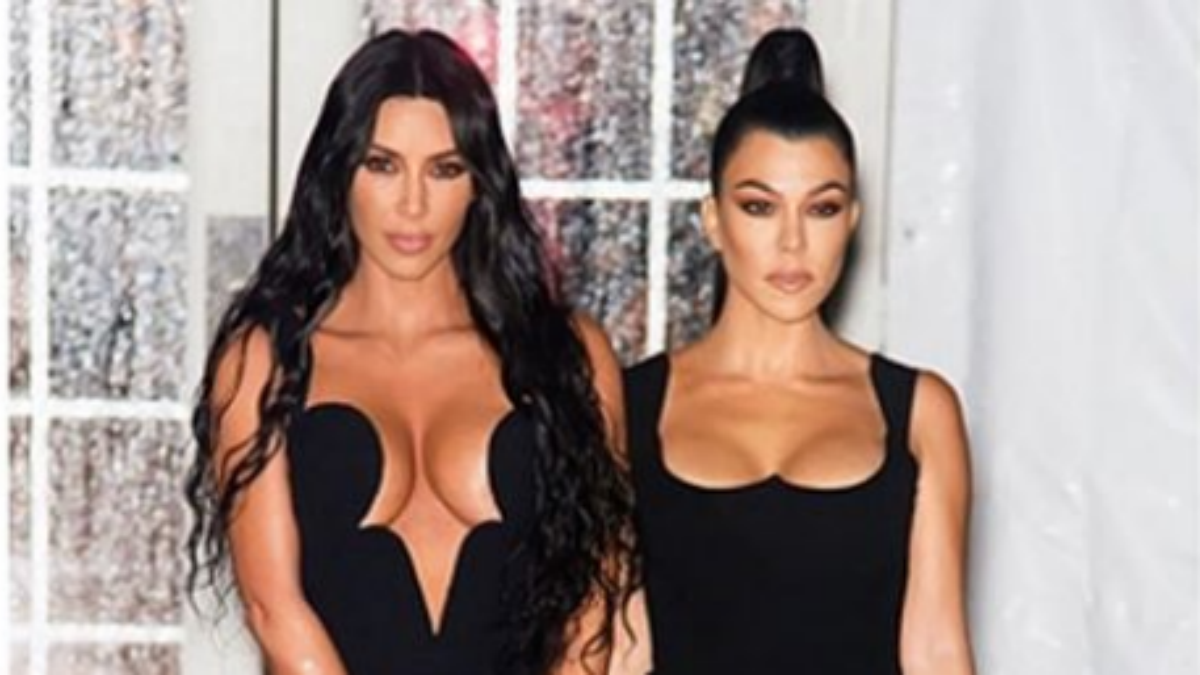 Kim i Kourtney nie do poznania. Zabieg upiększający zdeformował ich twarze! Kim i Kourtney nie do poznania. Zabieg upiększający zdeformował ich twarze!