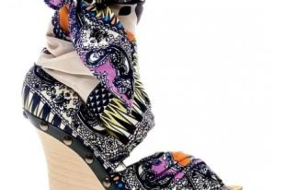 Wiosenne buty od Etro