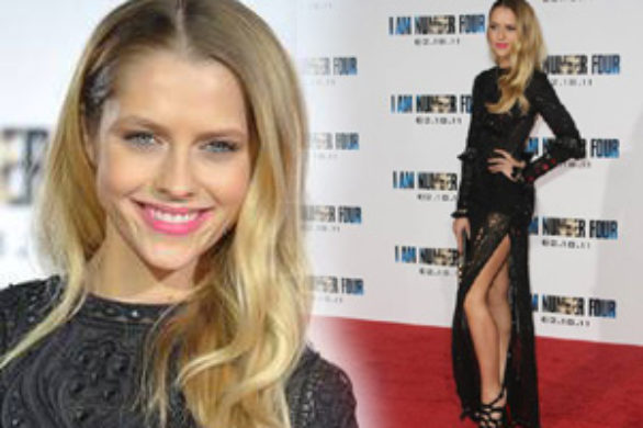 Teresa Palmer w sukni Emilio Pucci (FOTO)