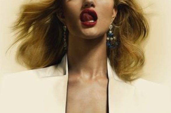 Rosie Huntington-Whitely nie zawsze czuje się sexy