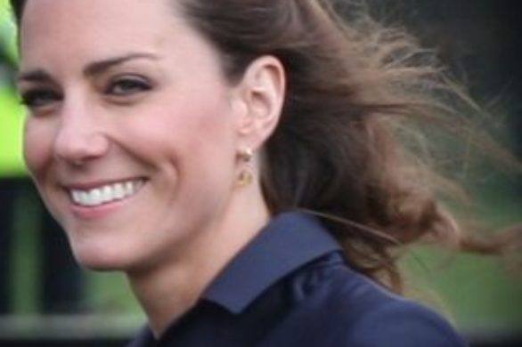 Księżna Catherine w sukience marki Reiss