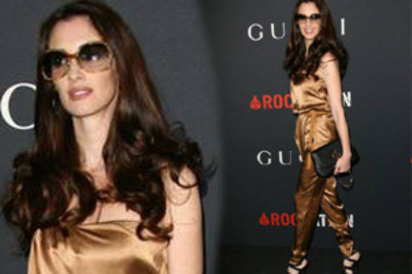 Paz Vega w satynowym spodnium (FOTO)