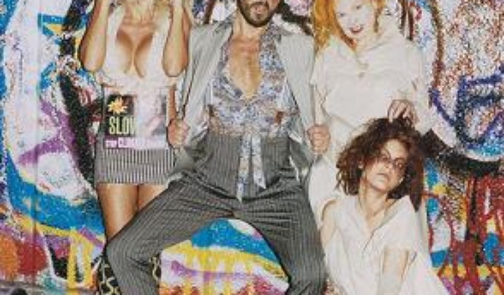Pamela Anderson w kampanii Vivienne Westwood
