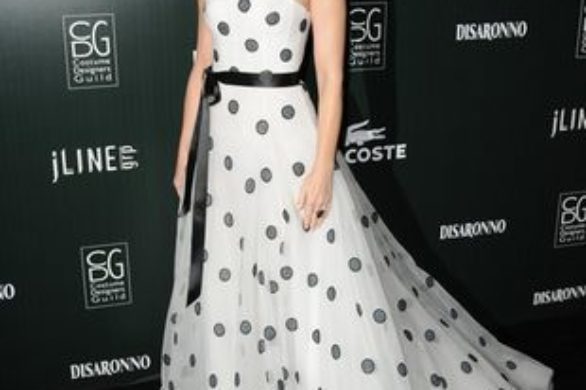 Kristin Davis postawiła na Oscara de la Rentę (FOTO)