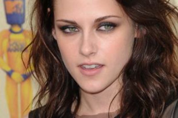 Kristen Stewart w sukience Yigala Azrouela