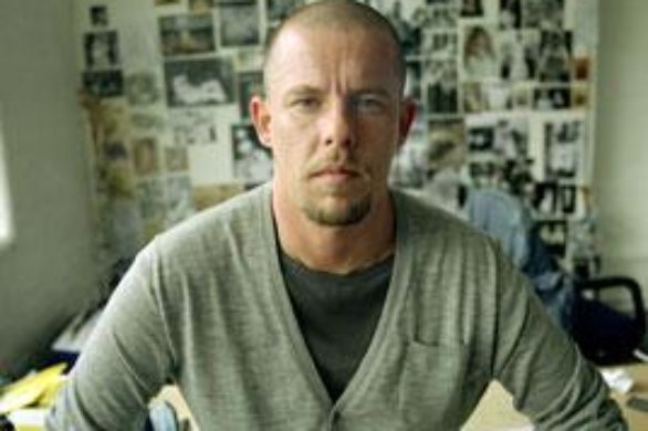 Alexander McQueen po śmierci zarabia fortunę