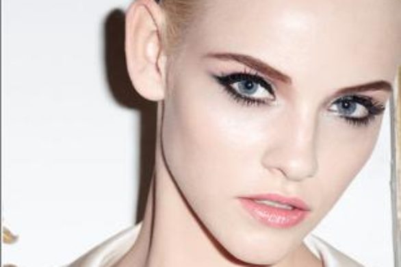 Koloryzujące balsamy na lato Yves Saint Laurent