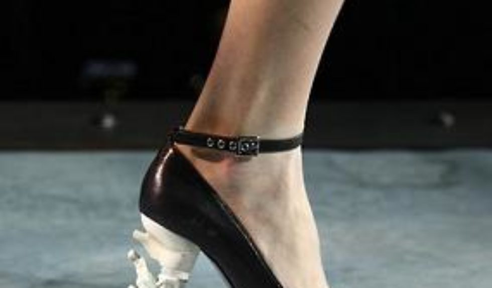 Kościane obcasy na pokazie DSquared2 Kościane obcasy na pokazie DSquared2