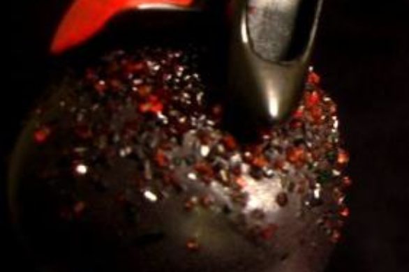 Babeczki na patyku ze szpilkami od Louboutina