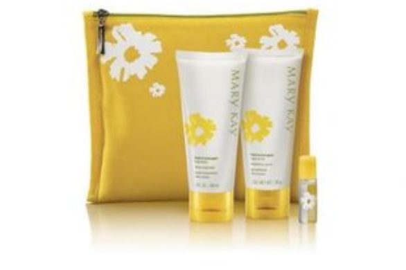 Ananasowy zestaw od Mary Kay