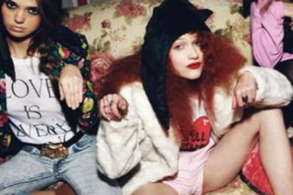Nicole Fox w lookbooku Wildfox Couture