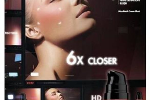 Róż do policzków w pompce od Make Up For Ever