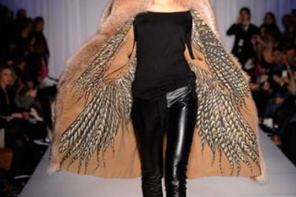 Skrzydlate płaszcze od Iriny Shabayevej