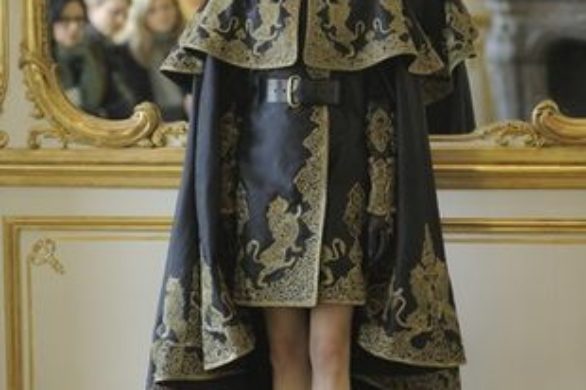 Ostatnia kolekcja Alexandra McQueena już w sieci!