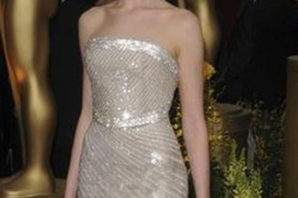 Rozpromieniona Anne Hathaway