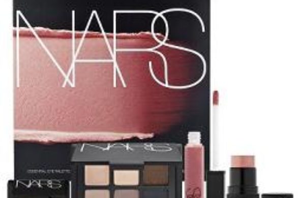 Zestawy świąteczne od NARS