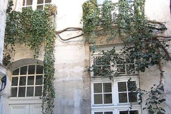 Dom Christiana Lacroix do sprzedania