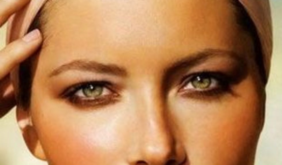 Jessica Biel dla Revlon