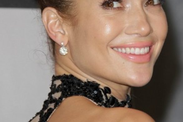 Mała czarna włosów