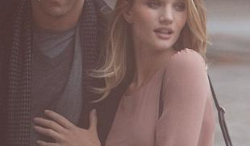 Rosie Huntington-Whiteley w kampanii Marks & Spencer Rosie Huntington-Whiteley w kampanii Marks & Spencer