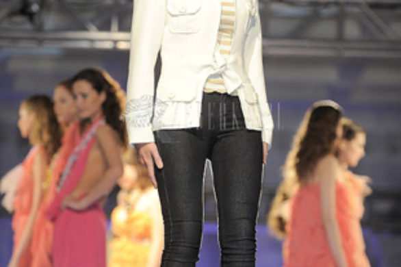 Minge ubierze naszą miss