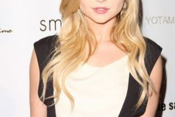 Izabella Miko stawia na mini